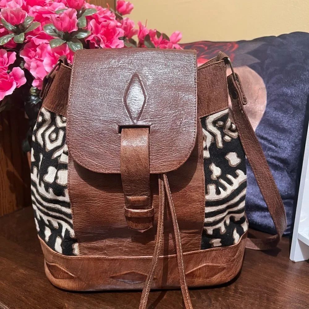 VINTAGE HANDMADE BUCKET BAG